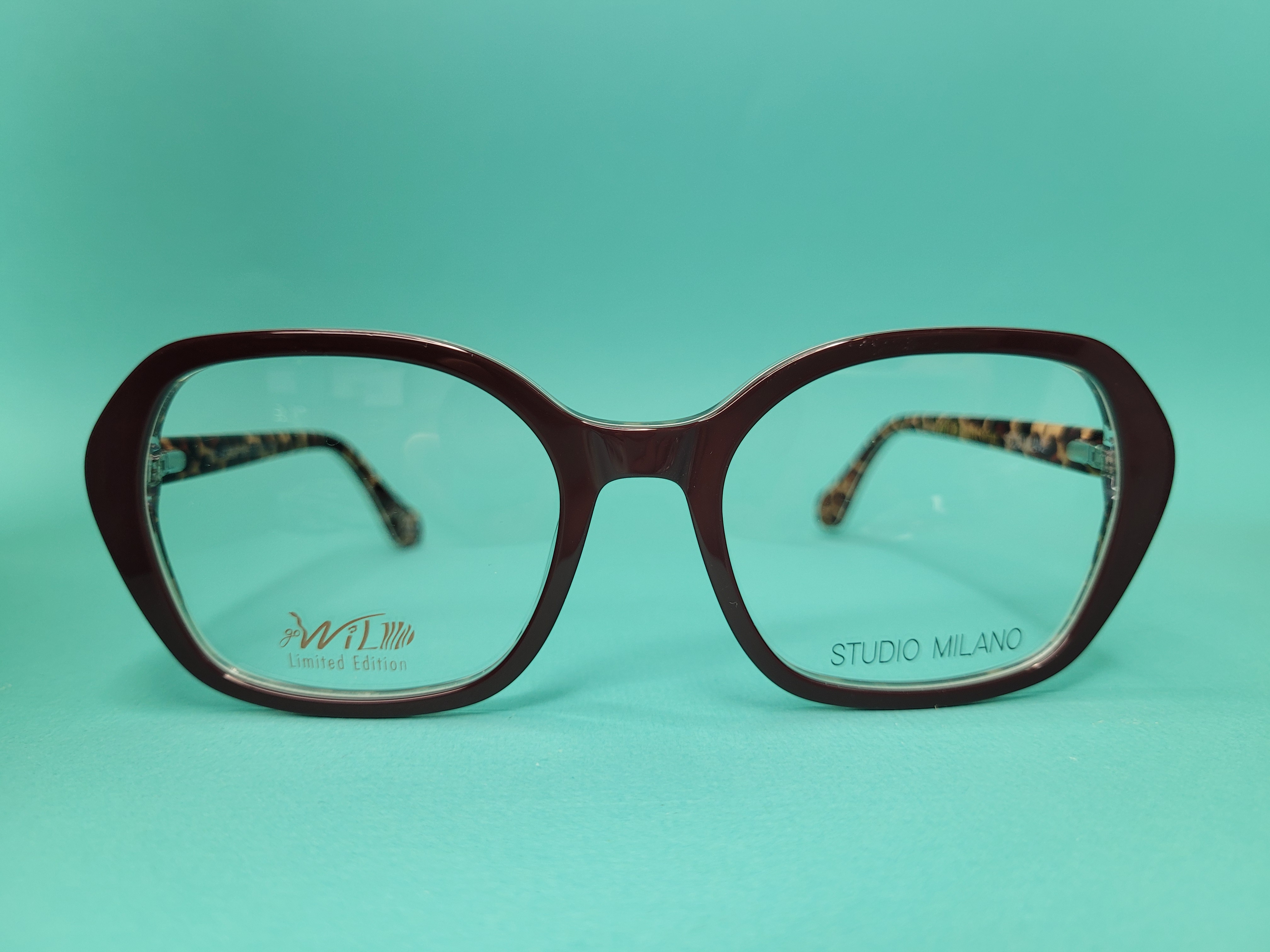 COLETTE 01-43720