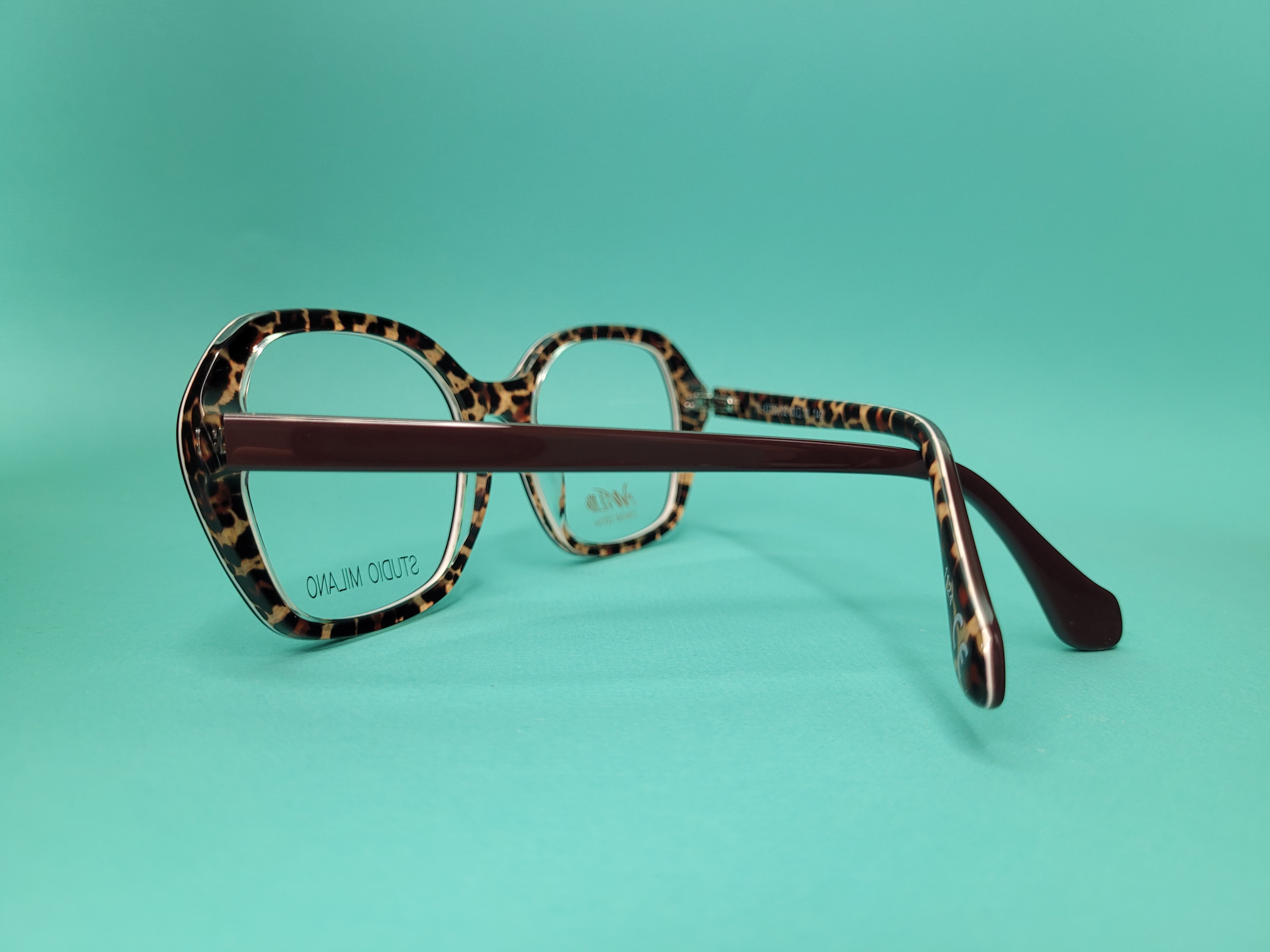 COLETTE 01-43720