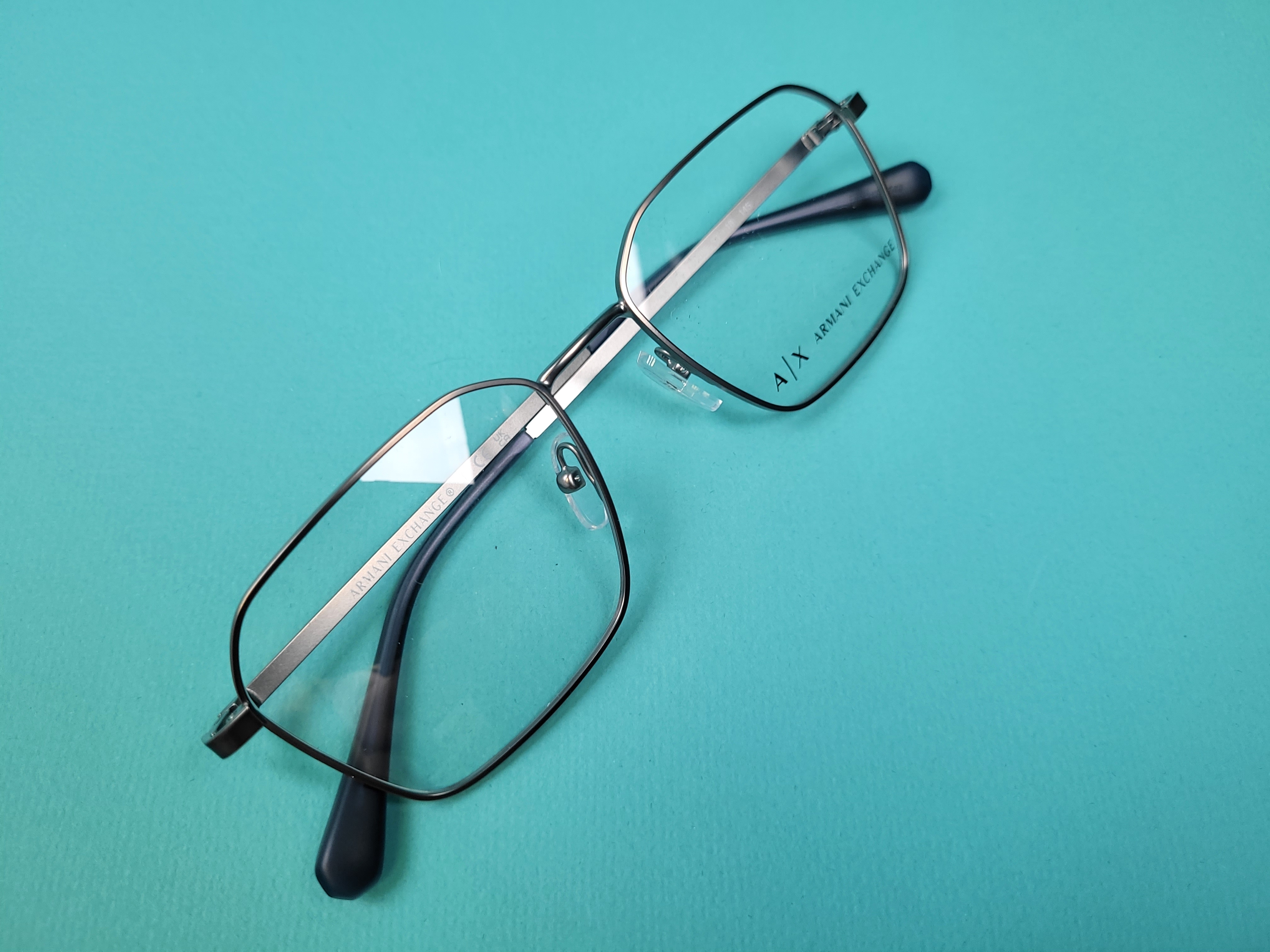 GILBERT AX1079