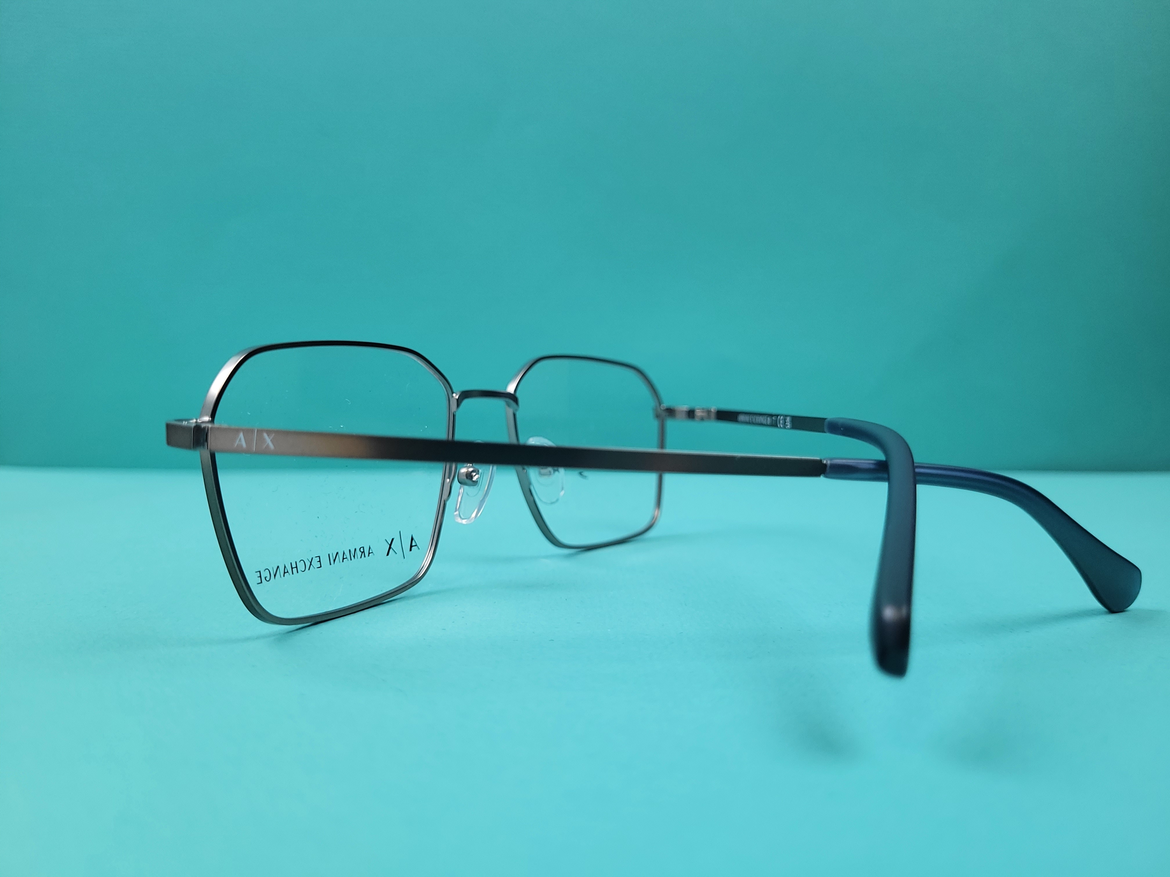 GILBERT AX1079